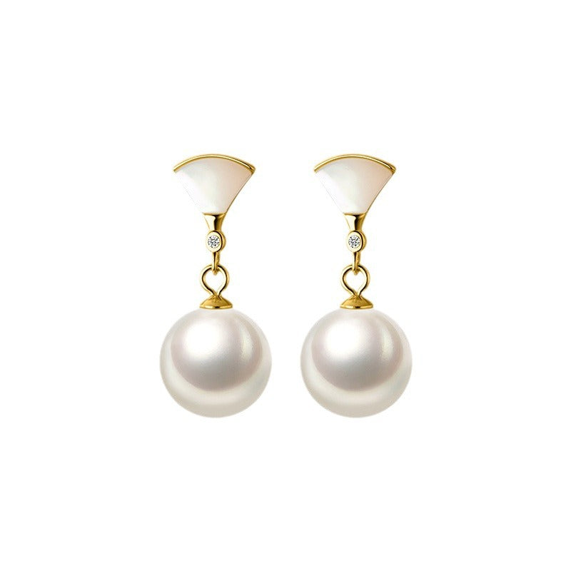 Lyca™ - Chic Golden Pearl Earrings