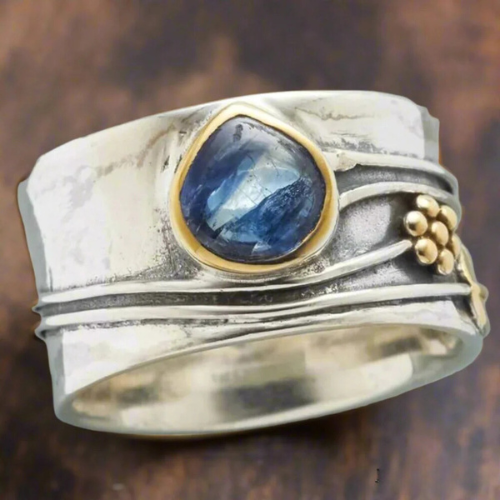 Dory™ - Vintage Elegance Ring