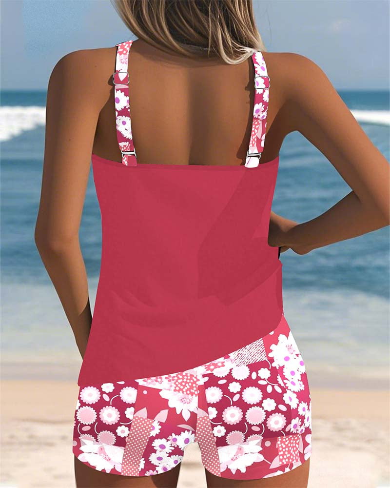 Sabrina | Two-piece swimsuit with a comfortable fit and floral beach style