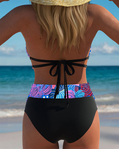 Sexy Halterneck Bikini with Printed Bra