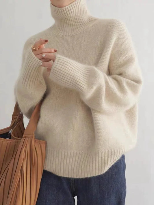 ELEANOR - Classic Turtleneck Sweater