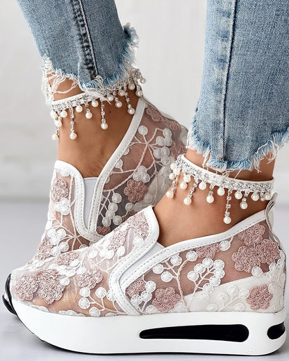 Florabelle™ - Delicate Lace Sneakers
