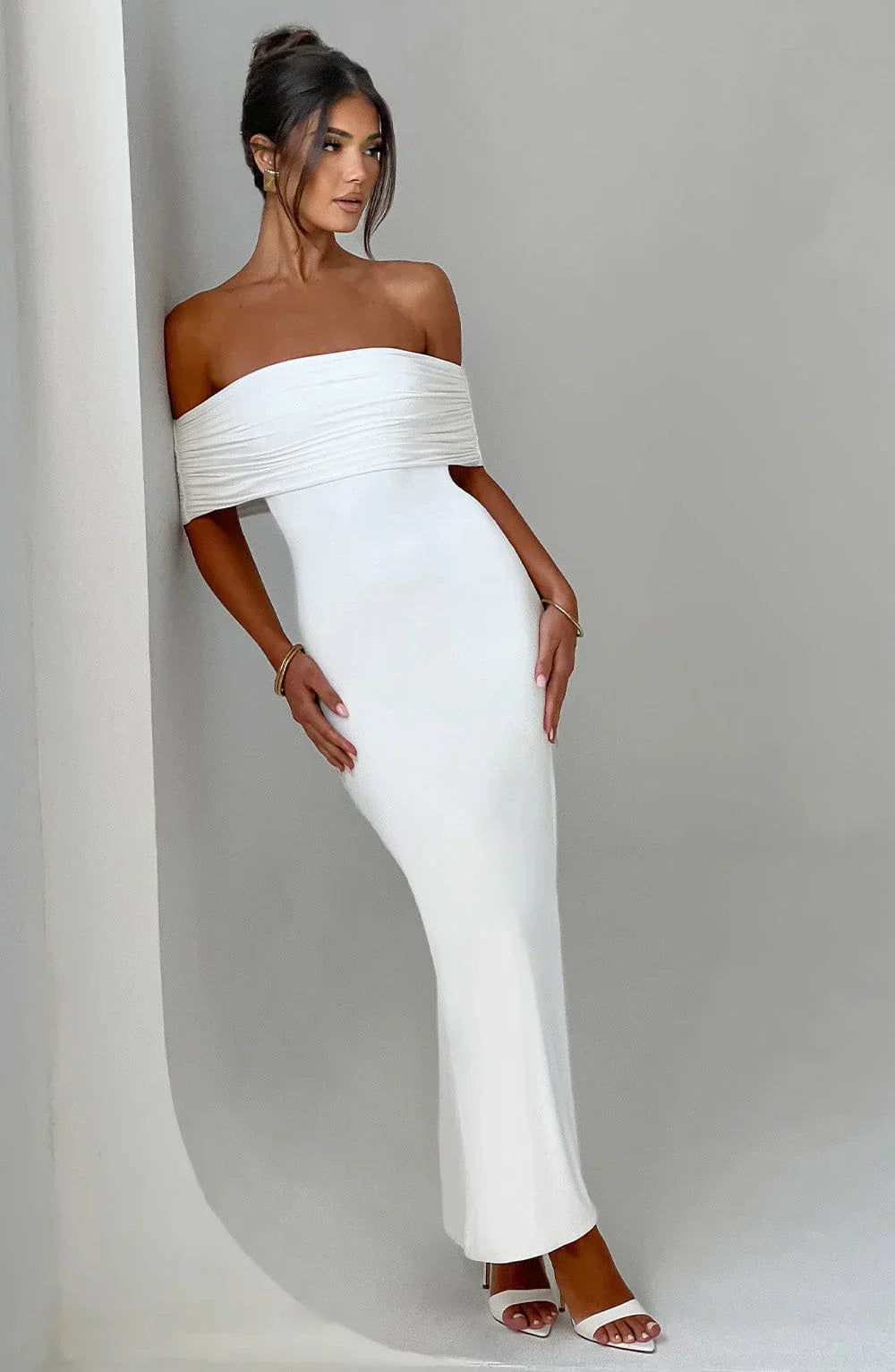 Evaya™ - Off-Shoulder Silhouette Dress
