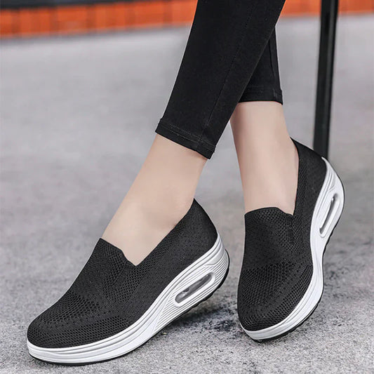 Trevia™ – Streamlined Comfort Sneakers