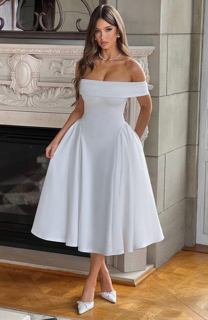 Avelina™ - Graceful Hourglass Dress