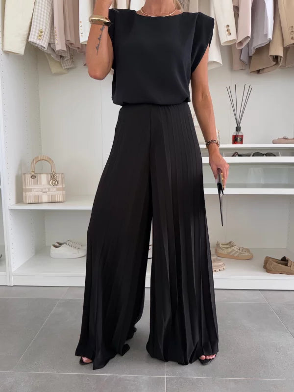 Marian™ - Elegant Pleated Set